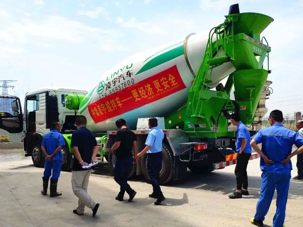 中集凌宇攪拌車全國巡展繼續(xù)：出征安徽，這一組合果然豪橫！