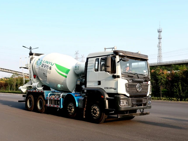 上新！陜汽M3000S攪拌車(chē)高能來(lái)襲！